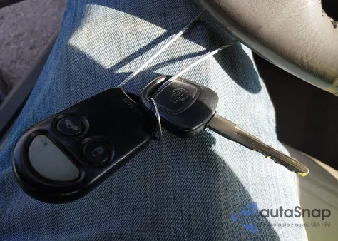 2000 Nissan Altima Gle/Gxe/Se z USA, uszkodzony, nr VIN 1N4DL01A3YC143248